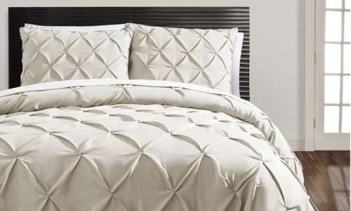 Grandeur Kiss-Pleat Duvet-Cover Set